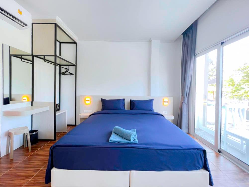 88 House Patong Hotel Luaran gambar