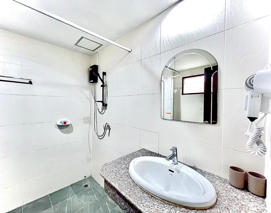 88 House Patong Hotel Luaran gambar