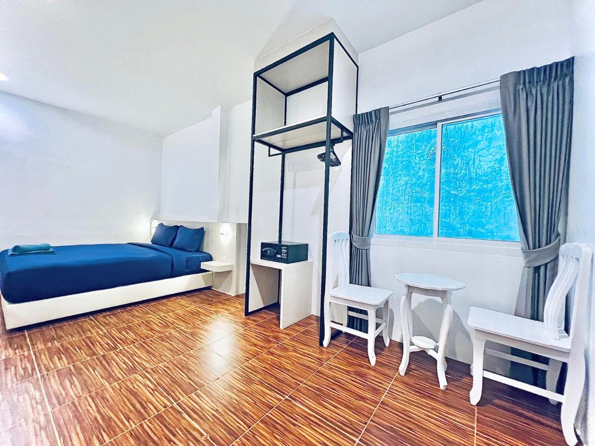 88 House Patong Hotel Luaran gambar